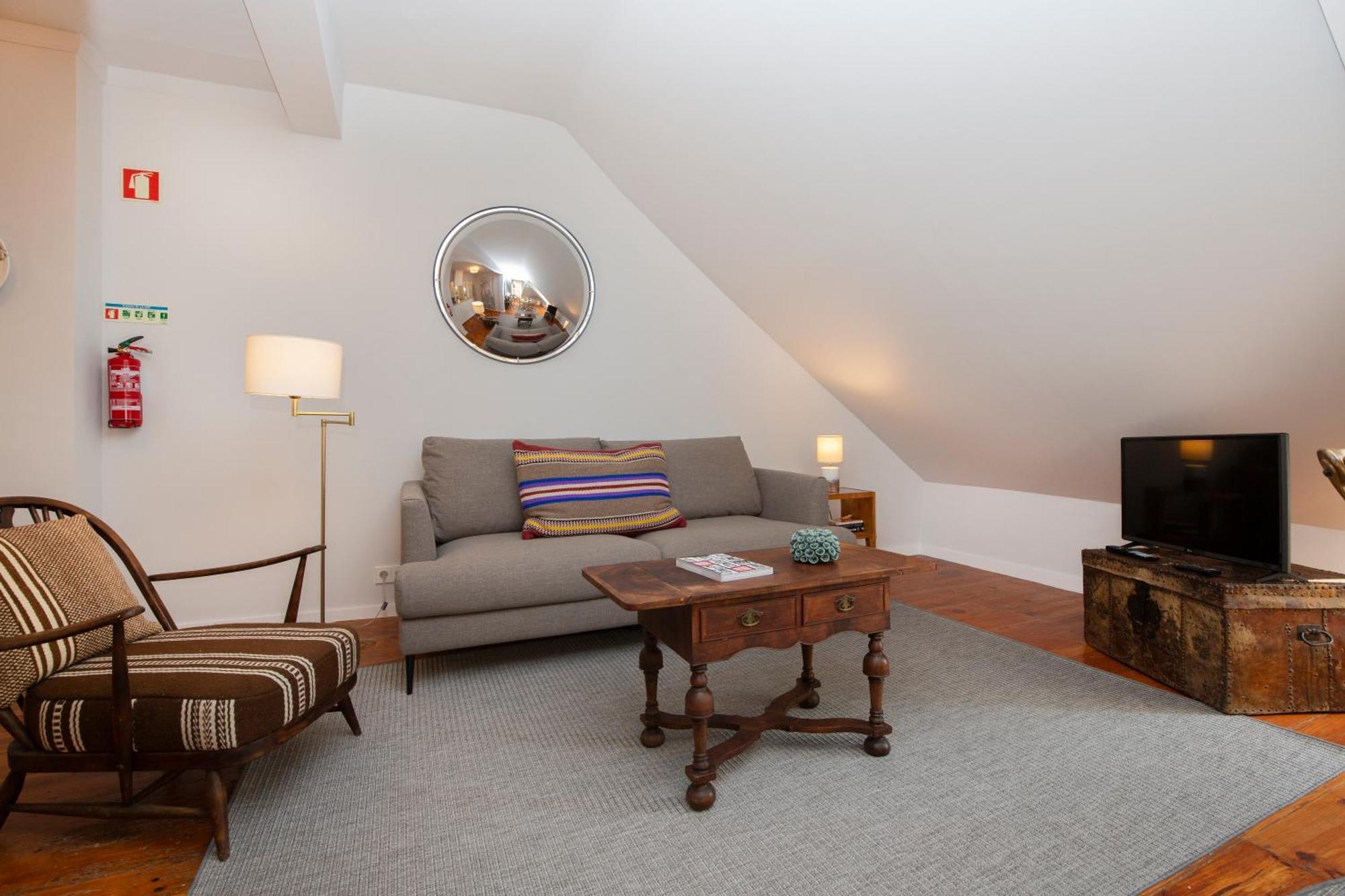 Live Like A Local @ Casa Da Esquina - Wifi & A/c Apartamento