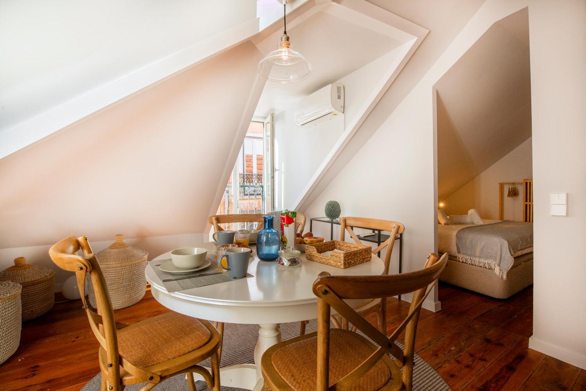 Live Like A Local @ Casa Da Esquina - Wifi & A/c *