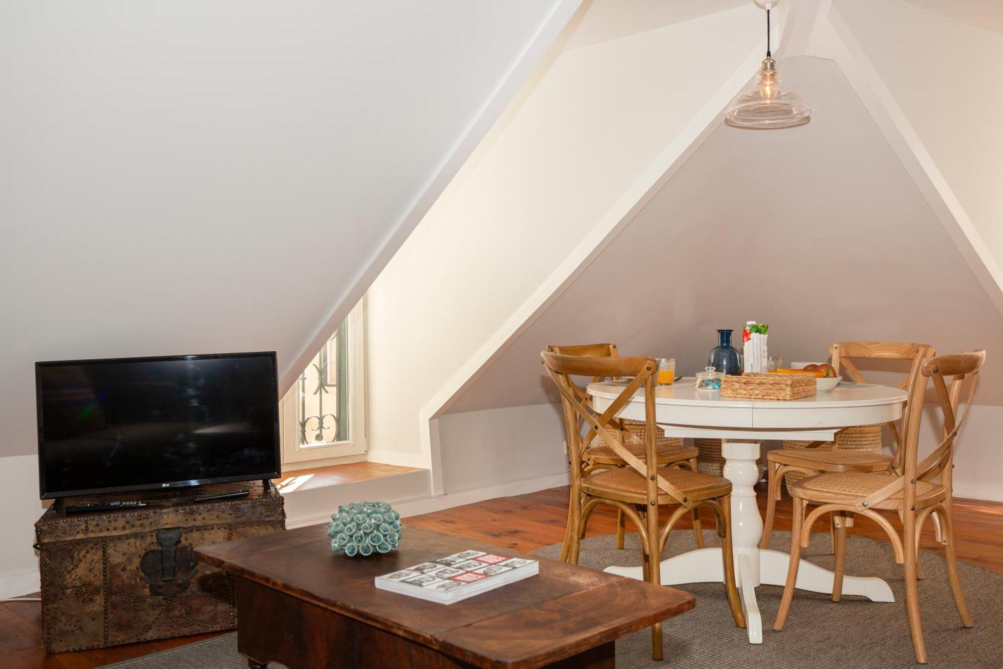 Apartamento Live Like A Local @ Casa Da Esquina - Wifi & A/c